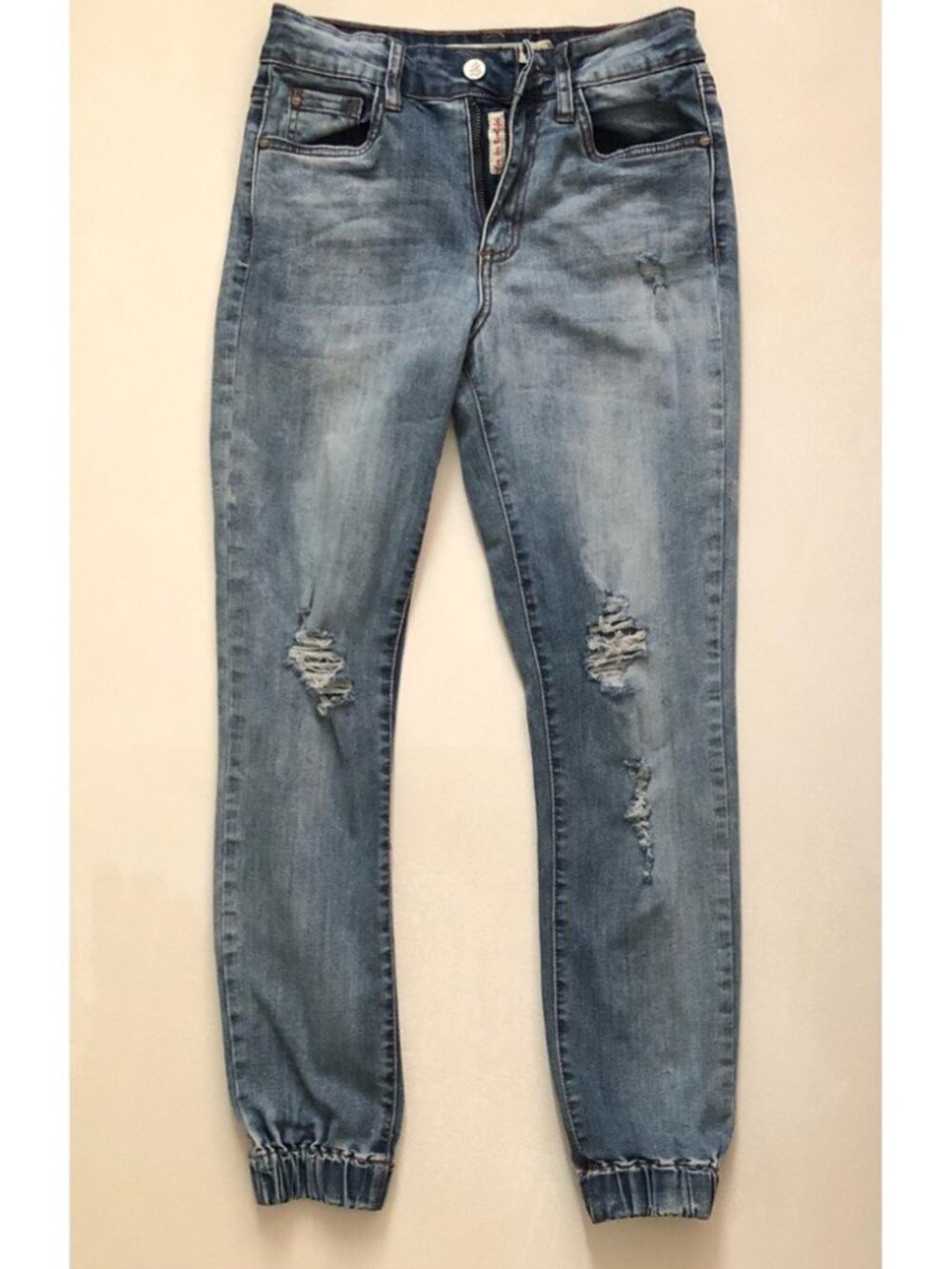 Dollhouse skinny jeans
